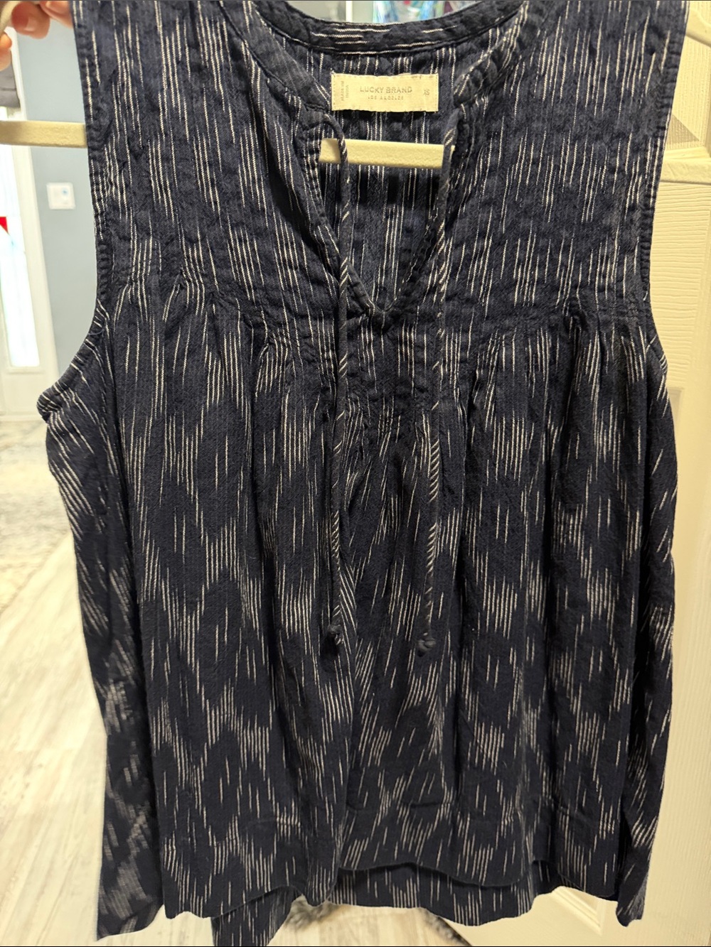 Lucky Brand Navy and White Sleeveless Tie-Front Camisole